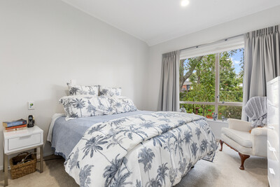 Three-bedroom townhouse